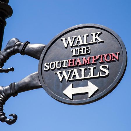 Settle Southampton - Stylish Self Check-In Rooms & Self Catering Suites Exteriör bild
