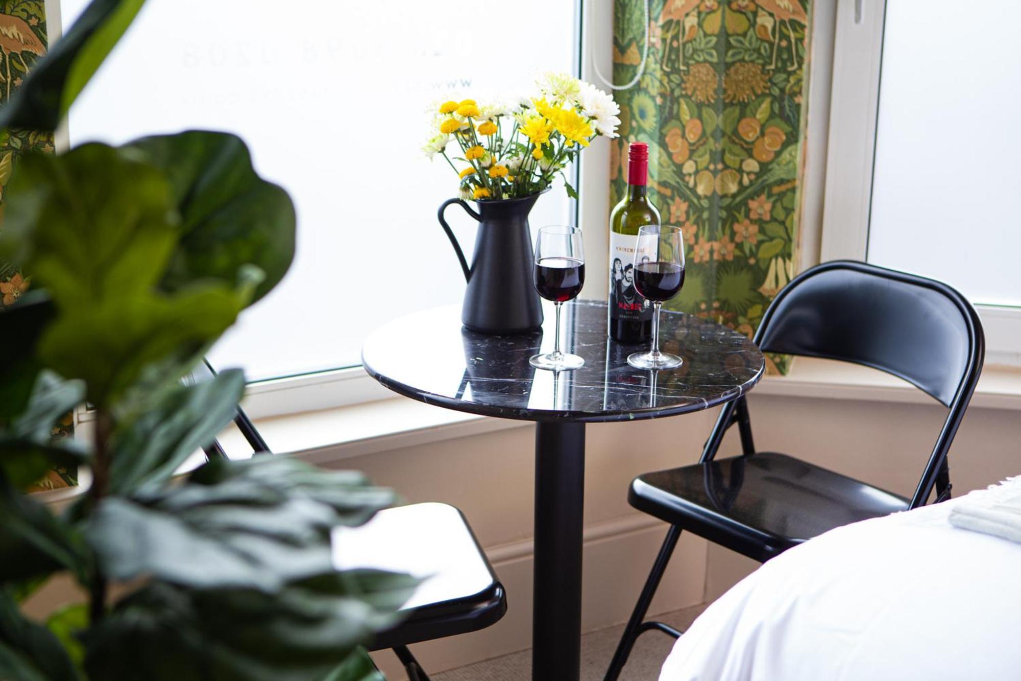 Settle Southampton - Stylish Self Check-In Rooms & Self Catering Suites Exteriör bild